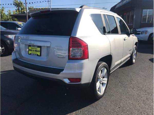 2011 Jeep Compass Sport SUV 4D - We Welcome All Credit! for sale in Medford, OR – photo 8