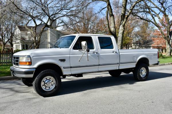 1996 Ford F350 7.3 4x4 no rust! - cars & trucks - by dealer -... for sale in Tulsa, IL – photo 2