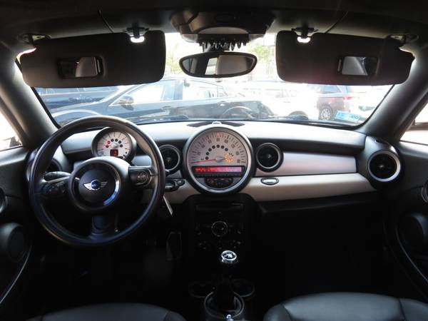 2013 MINI Cooper 2dr Coupe Stick Shift No Accidents!Like New! - cars... for sale in Brooklyn, NY – photo 14