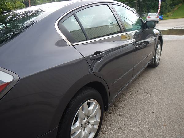 $5895 - 2009 NISSAN ALTIMA 2.5S - 116K MILES - PUSH BUTTON START -NICE for sale in Marion, IA – photo 11