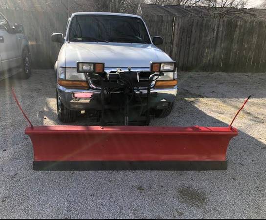 ★ FORD RANGER 4 X 4 ★ WESTERN SNOW PLOW - cars & trucks - by owner -... for sale in Savoy, MI – photo 10