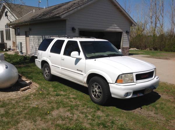 1998 GMC Envoy for sale in Mitchell, SD – photo 2