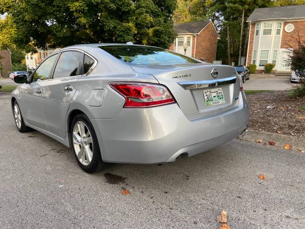 2014 Nissan Altima SL: 27k miles, Loaded, Leather, Navigation,... for sale in Bowling Green , KY – photo 3