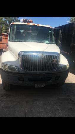 2006 International Grapple Truck for sale in TAMPA, FL