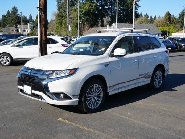 2019 Mitsubishi Outlander PHEV 4x4 4WD Electric GT SUV for sale in Milwaukie, OR – photo 3