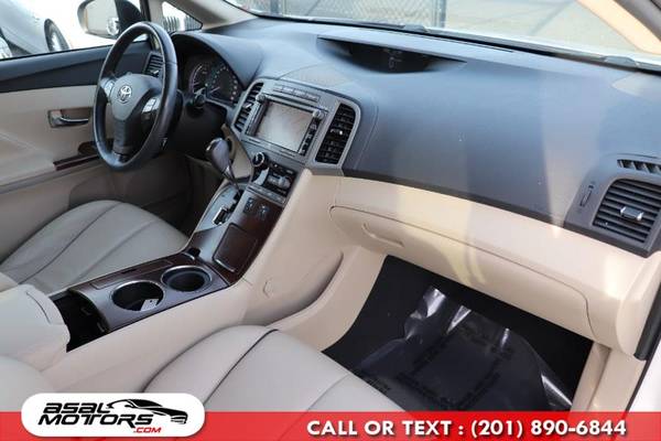 Check Out This Spotless 2011 Toyota Venza with only 62, 667 Mi-North for sale in East Rutherford, NJ – photo 10