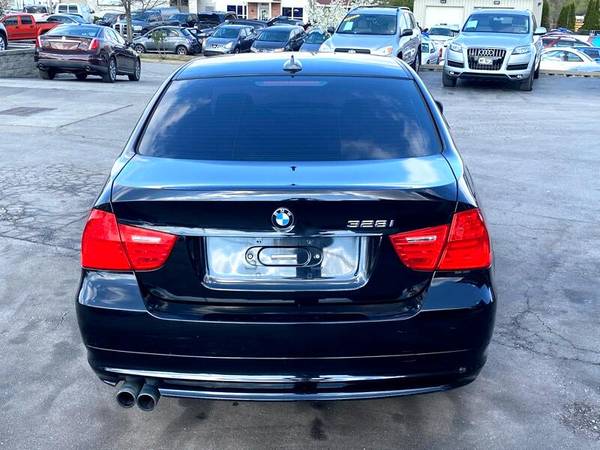 2011 BMW 3-Series 328i xDrive - - by dealer - vehicle for sale in Indianapolis, IN – photo 6