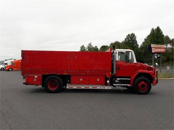 2002 FREIGHTLINER FL80 - cars & trucks - by dealer - vehicle... for sale in Coopersburg, PA – photo 6