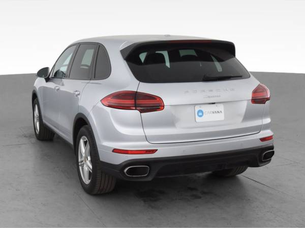 2016 Porsche Cayenne Sport Utility 4D suv Silver - FINANCE ONLINE -... for sale in South Bend, IN – photo 8
