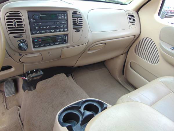 2002 FORD F150 LARIAT 4DR SUPERCREW 4X4 4.6LTR_V8 LOADED MOON_CLEAN_... for sale in Union Grove, IL – photo 13