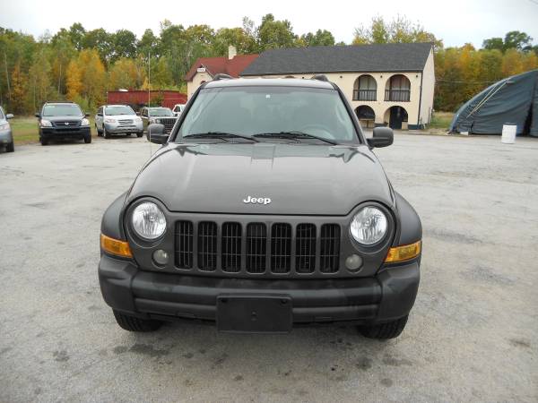 Jeep Liberty 4X4 Trail Rated Safe reliable SUV **1 Year Warranty** for sale in hampstead, RI – photo 2
