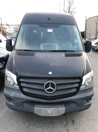 Sprinter Mercedes 2014 Low Miles - cars & trucks - by dealer -... for sale in Yonkers, NY – photo 4