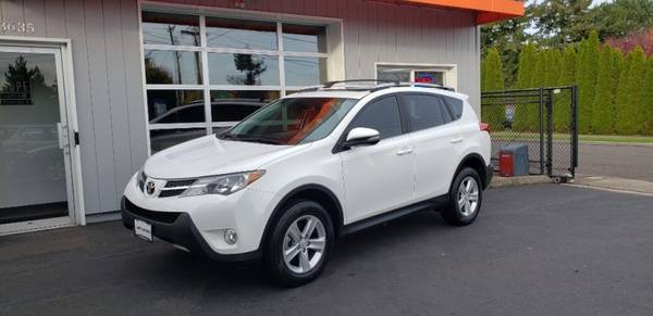 2013 Toyota RAV4 XLE -CLEAN TITLE- MUST SEE/LIKE NEW!!! 1 RAV4 2014... for sale in Portland, OR – photo 2