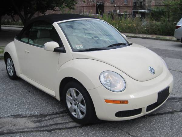 2007 VW New Beetle Convertible for sale in Lowell, MA – photo 2