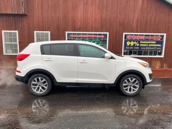 2016 Kia Sportage AWD 4dr LX - - by dealer - vehicle for sale in Milton, VT – photo 8
