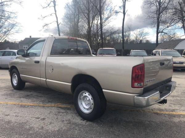 2004 Dodge Ram Pickup 1500 ST 2dr Regular Cab Rwd LB - cars & trucks... for sale in Derry, MA – photo 3