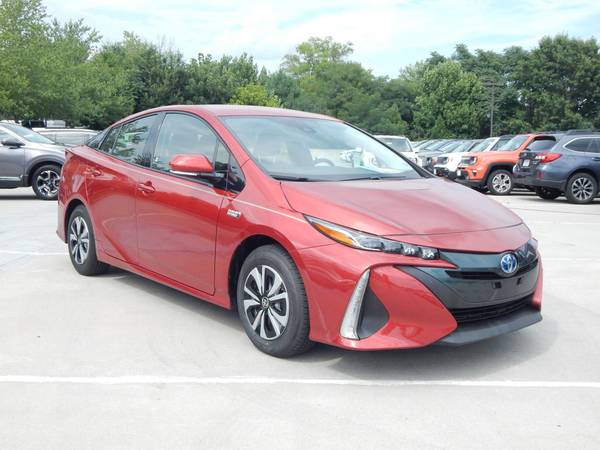 2017 Toyota Prius Prime Premium Call Today for Latest Precision for sale in Charlottesville, VA – photo 8