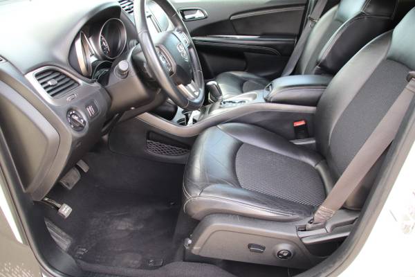 2017 Dodge Journey Crossroad Plus Sport Utility hatchback White for sale in Pleasanton, CA – photo 12