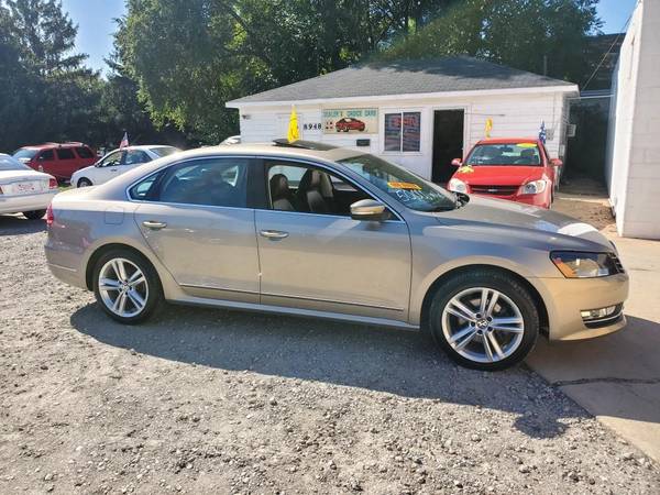 2015 Volkswagen Passat TSI One Owner 50K miles - cars & trucks - by... for sale in Highland, IL – photo 5