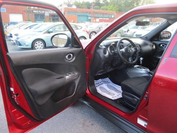 2012 Nissan Juke S AWD **Hot Deal/Clean Title & Cold AC - cars &... for sale in Roanoke, VA – photo 10