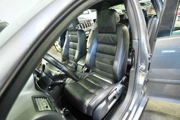 2009 VW GOLF GTI 6SPD 1 OWNER LOW 72K MILES HEATED LEATHER MOONROOF... for sale in Portland, OR – photo 16