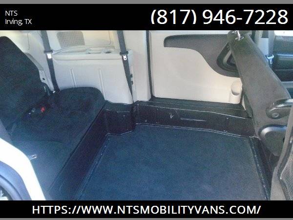 12 DODGE GRAND CARAVAN HANDICAPPED WHEELCHAIR MOBILITY MANUAL RAMP VAN for sale in Irving, MS – photo 20