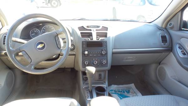 2006 Chevy Malibu Maxx - cars & trucks - by dealer - vehicle... for sale in NICHOLASVILLE, KY – photo 9