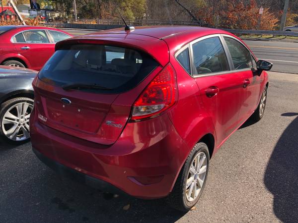 ☎️ 2012 FORD FIESTA SE - cars & trucks - by dealer - vehicle... for sale in Waterbury, CT – photo 4