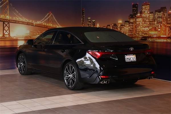 *2019* *Toyota* *Avalon* ** - cars & trucks - by dealer - vehicle... for sale in Fremont, CA – photo 7