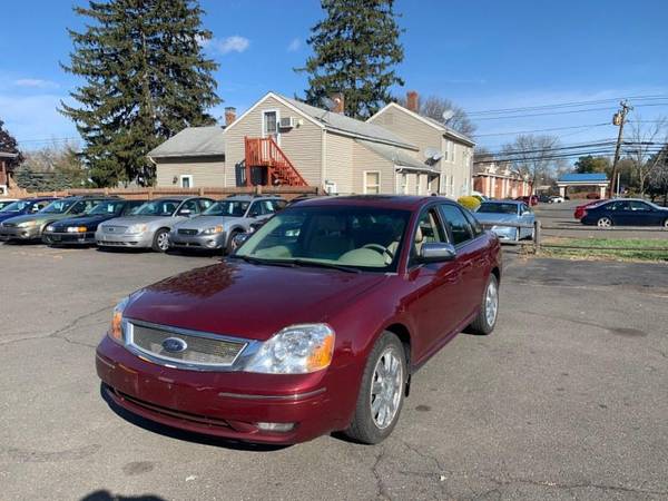 2007 Ford Five Hundred 4dr Sdn Limited AWD - cars & trucks - by... for sale in East Windsor, CT – photo 3