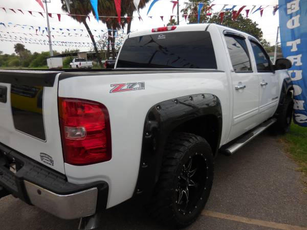 2012 SILVERADO Z71 WHITE/blck 4X4 CREWcabNEWtiresFULLYloaded..NICE!!!! for sale in Brownsville, TX – photo 9
