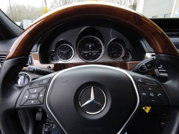2013 Mercedes-Benz E350 4Matic Wagon! Third row seating, ONLY 40k Mile for sale in East Barre, NH – photo 23
