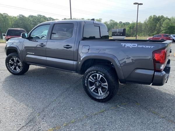 2019 Toyota Tacoma TRD Sport - - by dealer - vehicle for sale in Minden, LA – photo 8