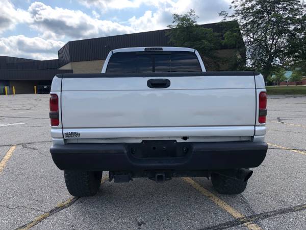 Lifted! 2002 Dodge Ram 2500! 4x4! Ext Cab! Finance Today! for sale in Ortonville, MI – photo 4