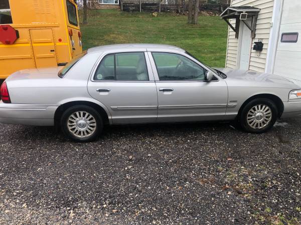 2006 Mercury Grand Marquis *96k MILES* - cars & trucks - by owner -... for sale in Eden, NY – photo 2