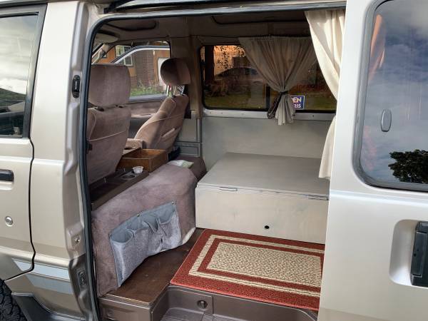 Toyota camper van - cars & trucks - by owner - vehicle automotive sale for sale in Eugene, OR – photo 8