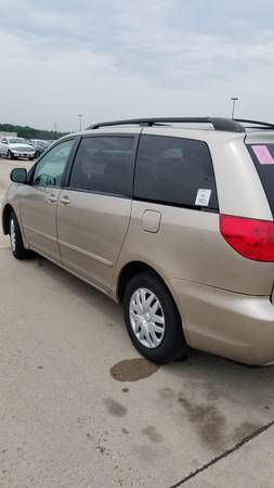 $6499/ EXCELLENT / 2007 TOYOTA SIENNA CE/LE /MINT(VIN:... for sale in Lombard, IL – photo 18