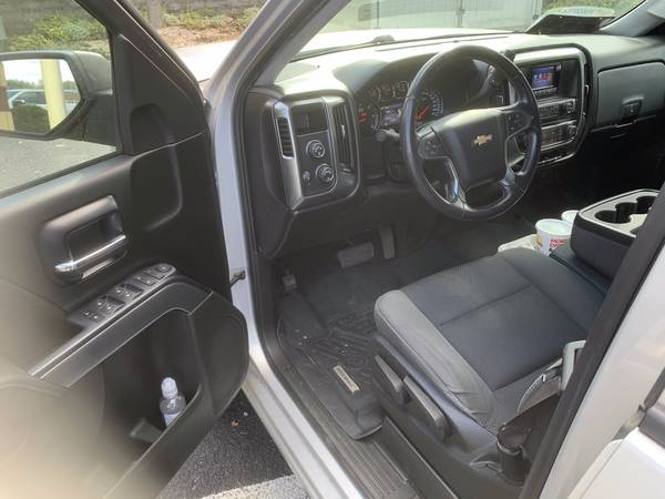 2014 silverado 4x4 Crew Cab - cars & trucks - by owner - vehicle... for sale in Christiansburg, VA – photo 7