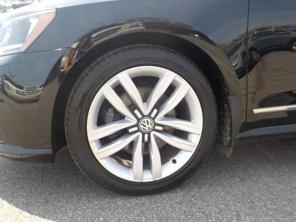 2016 Volkswagen Passat SEL TSI, ONE OWNER, SUNROOF, NAVIGATION for sale in Virginia Beach, VA – photo 12