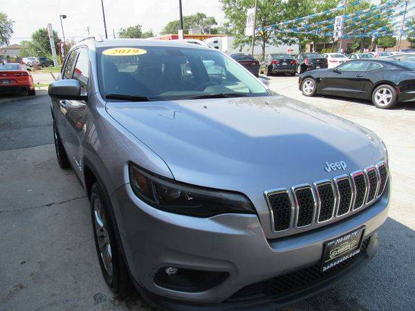 2019 Jeep Cherokee Latitude Plus Holiday Special for sale in Burbank, IL – photo 12