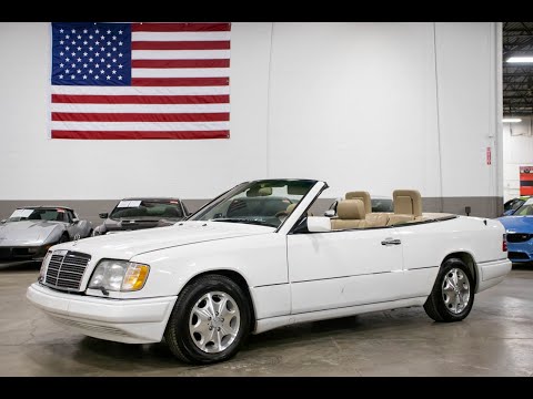 1995 Mercedes-Benz E320 for sale in Kentwood, MI – photo 2