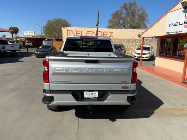 2019 Chevrolet Silverado 1500 4WD Crew Cab 147 RST - cars & trucks -... for sale in El Paso, TX – photo 4