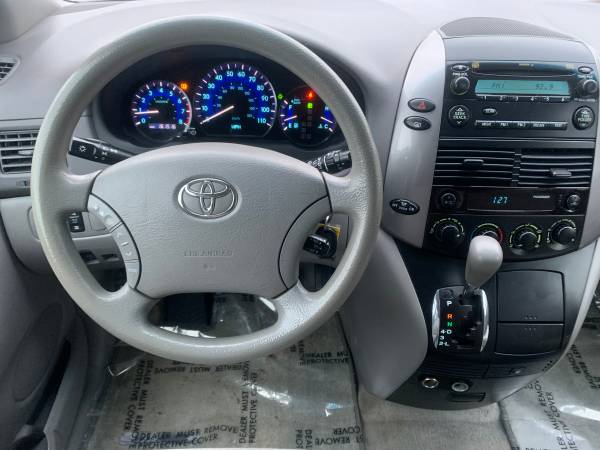 ★★★ 2008 Toyota Sienna LE / Clean and Reliable!! ★★★ - cars & trucks... for sale in Grand Forks, ND – photo 15