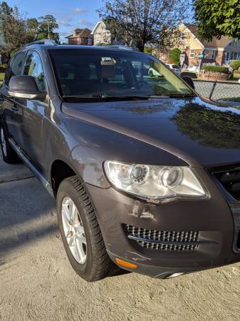 2009 Volkswagen Touareg for sale in Lawrence, NY – photo 8