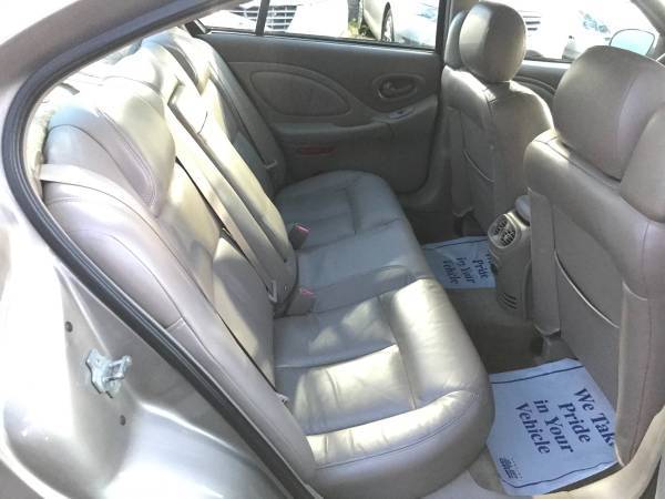 2004 PONTIAC BONNEVILLE - cars & trucks - by dealer - vehicle... for sale in milwaukee, WI – photo 17