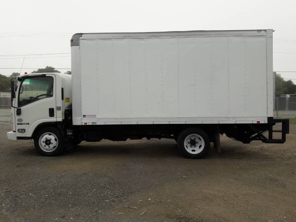 2009 ISUZU NQR 16 FEET BOX TRUCK WITH LIFT GATE CERTIFIED CLEAN IDLE for sale in San Jose, CA – photo 7