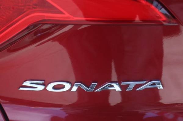 2016 HYUNDAI Sonata 4dr Sdn 2.4L Sport 4dr Car for sale in Jamaica, NY – photo 23