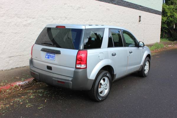 2005 Saturn Vue SUV 2wheel drive - 5 speed manual transmission! for sale in Corvallis, OR – photo 6