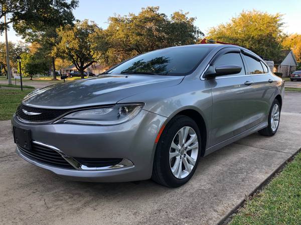 Forsale 2015 Chrysler 200 Limited, Low Miles 36, 500 Miles, Clean for sale in Other, TX