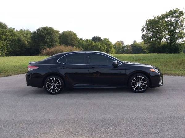 2018 Toyota Camry SE - cars & trucks - by dealer - vehicle... for sale in Georgetown, KY – photo 4